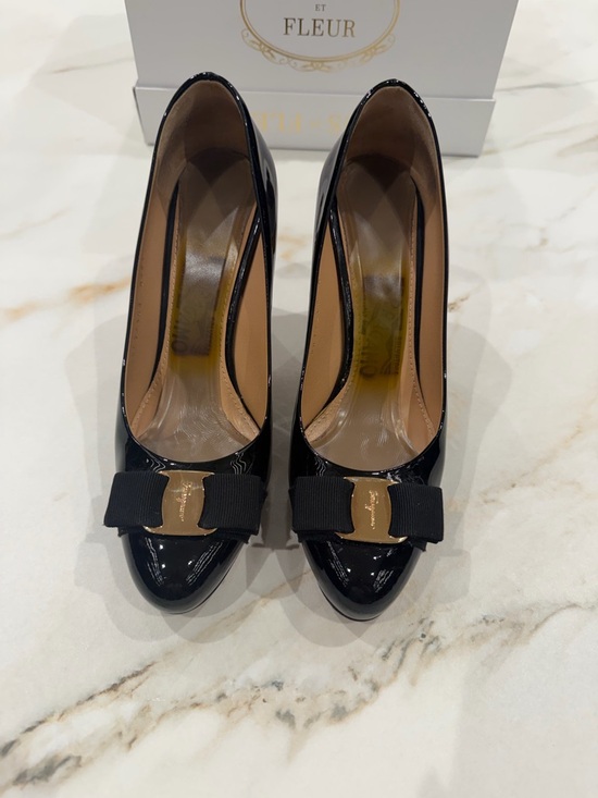 Salvatore Ferragamo Shoes - Salvatore Ferragamo Black Patent Vara Bow Pumps with Gold Plate